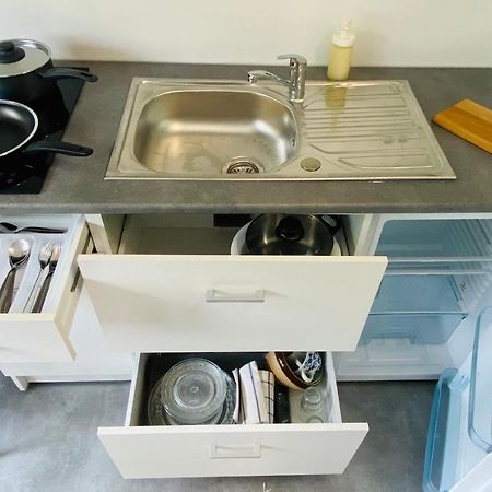 Studio Proche Commodite Et Gare . Centre Ville Caen Zewnętrze zdjęcie