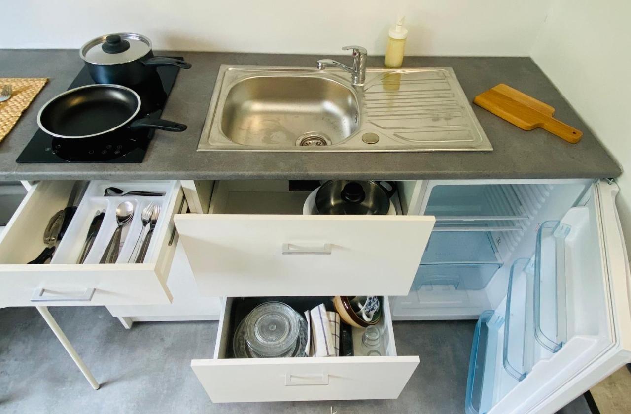 Studio Proche Commodite Et Gare . Centre Ville Caen Zewnętrze zdjęcie